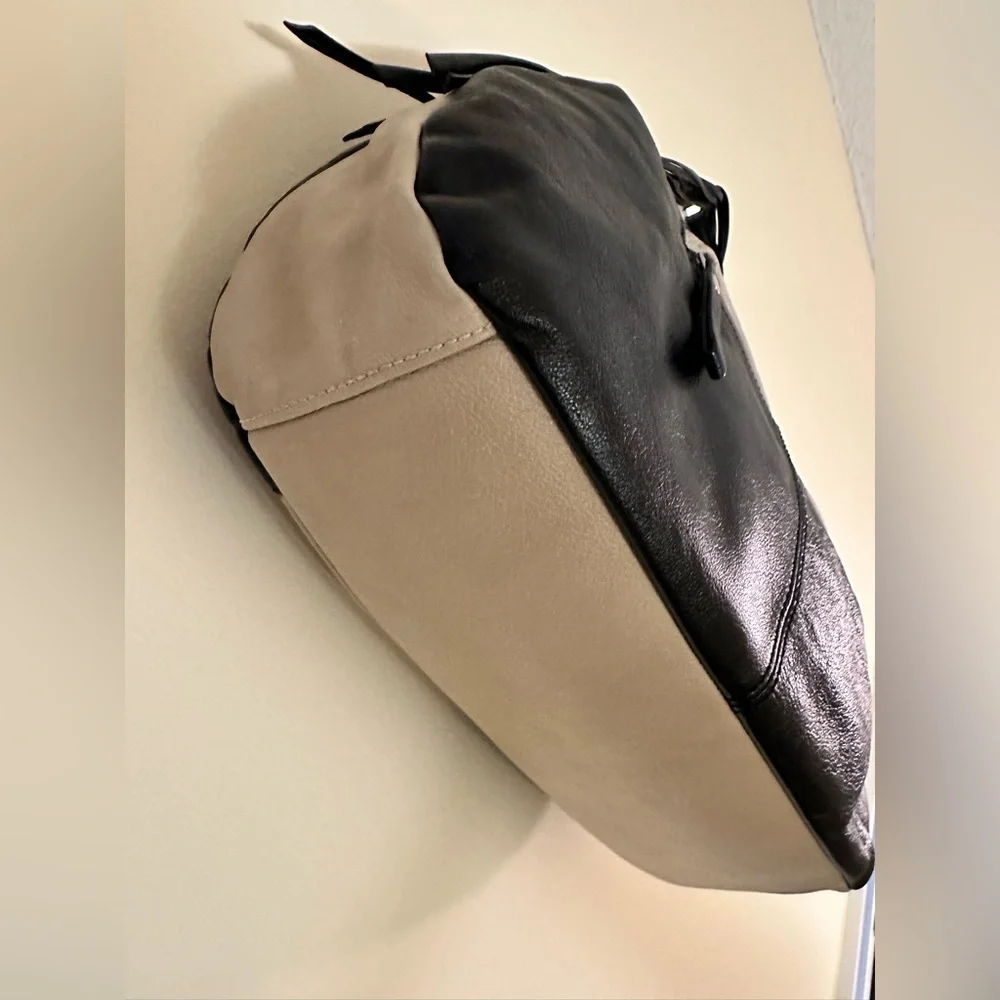 Danilo’s Honduras Shoulder Satchel Black and Cream
